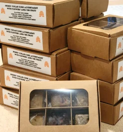 Gourmet Honey Sugar Cubes with flowers and fruit