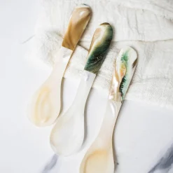 Gre Mother of Pearl Seashell Spoon