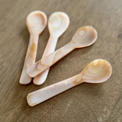 Mother-of-Pearl Caviar Spoon | 9 x 2 cm