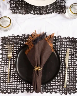 Reversible Fringe Cotton Dinner Napkins in Amber and Black