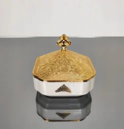 Small Nut Bowl With Lid