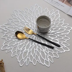 Vinyl Floral Placemat - Set of 4